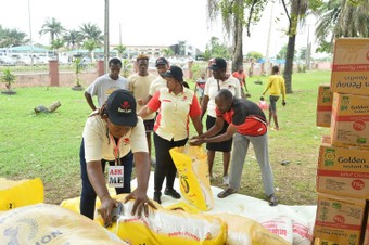 From the Floor to the Future: Supporting Twins Back to School